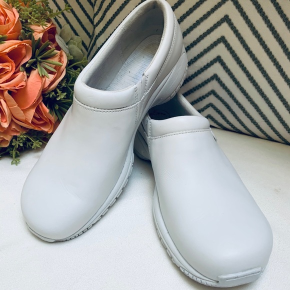 Merrell Select Fresh White Leather Slip On Shoe - Picture 8 of 14